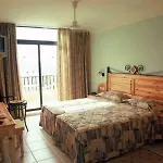 Sunflower Hotel 3*